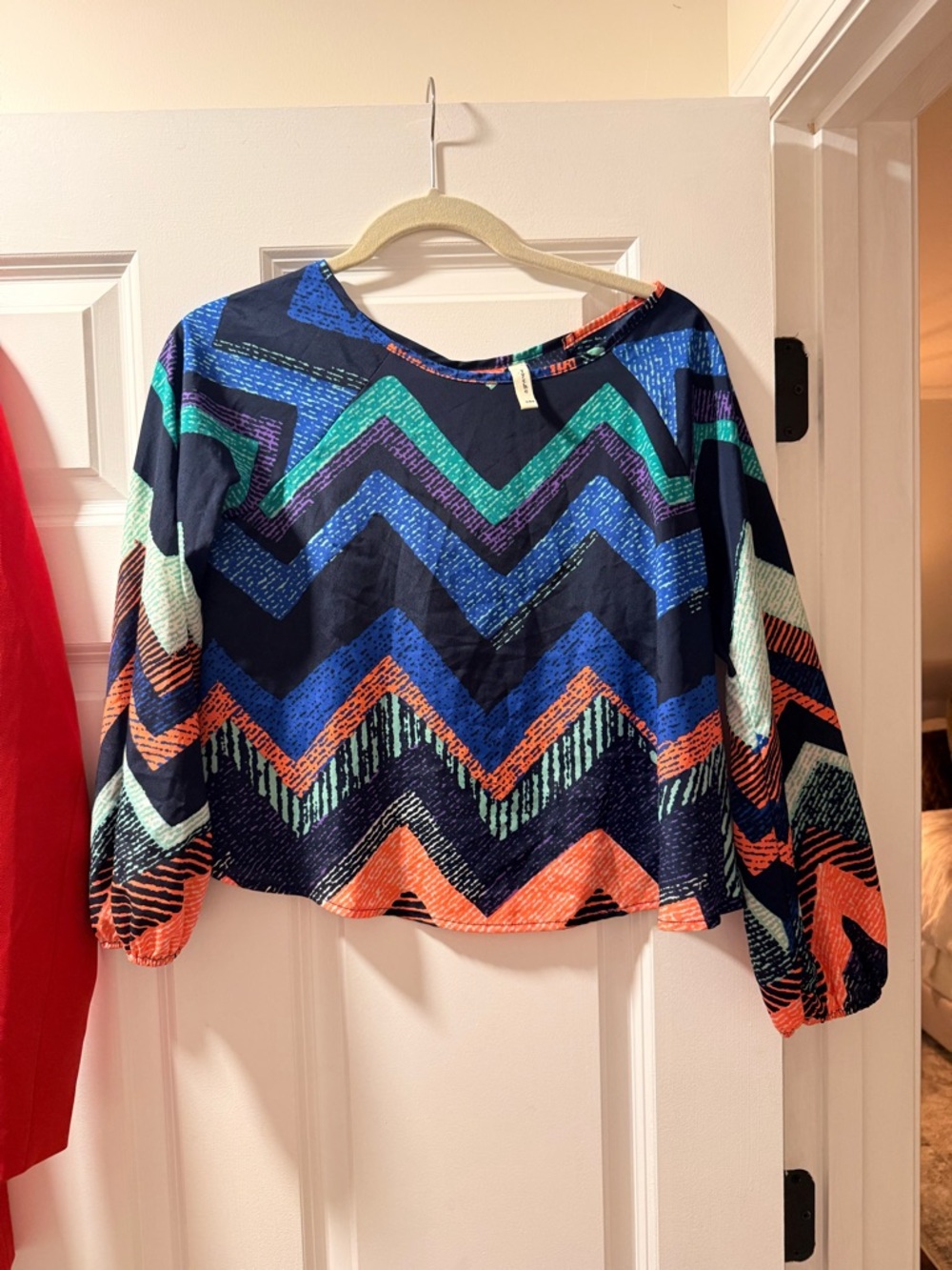 Tyche Chevron-Print Long Sleeve Top - Navy Multi